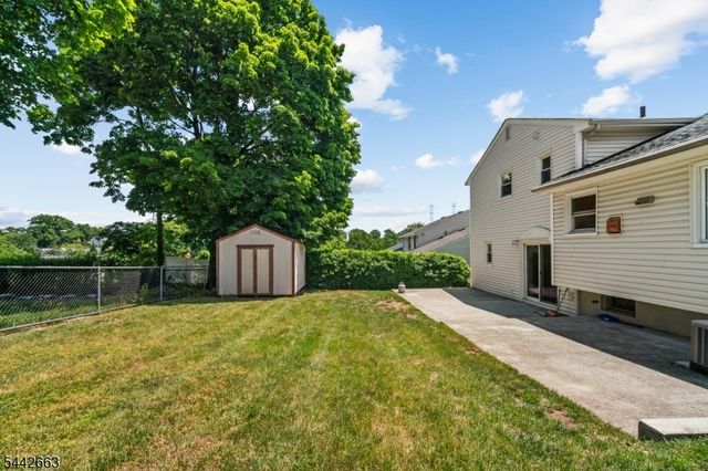 18 Carrie Ct, Nutley Twp., NJ 07110