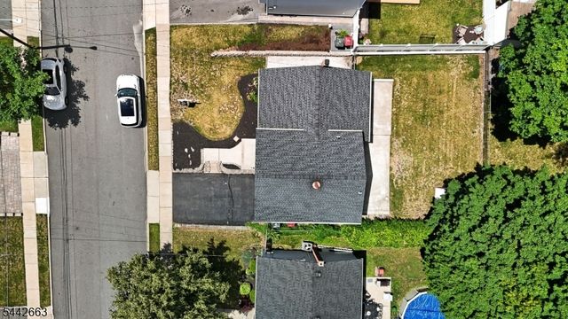 18 Carrie Ct, Nutley Twp., NJ 07110