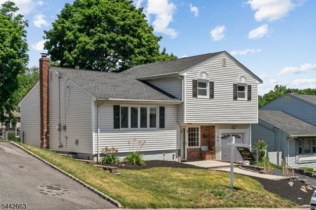 18 Carrie Ct, Nutley Twp., NJ 07110