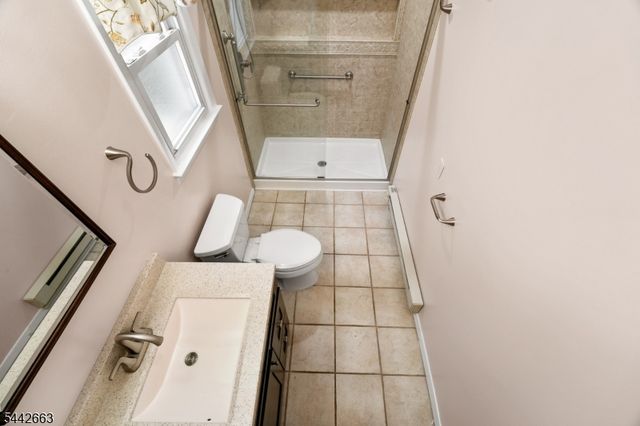 18 Carrie Ct, Nutley Twp., NJ 07110