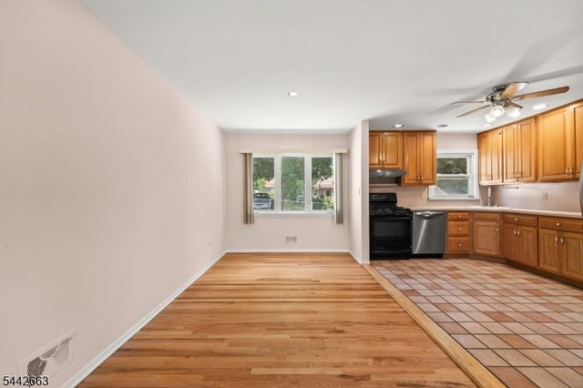 18 Carrie Ct, Nutley Twp., NJ 07110