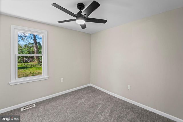 129 1ST AVENUE, Lindenwold, NJ 08021