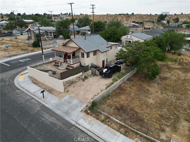 15504 5th, Victorville, CA 92395