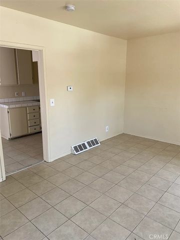 15504 5th, Victorville, CA 92395