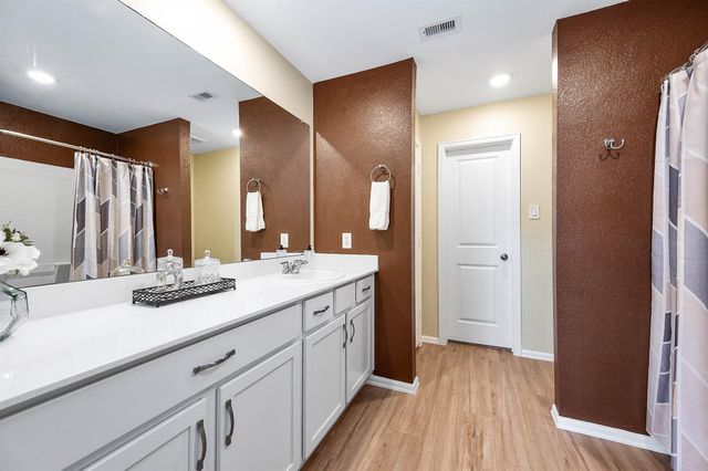 7323 Gorrion Drive, Katy, TX 77493