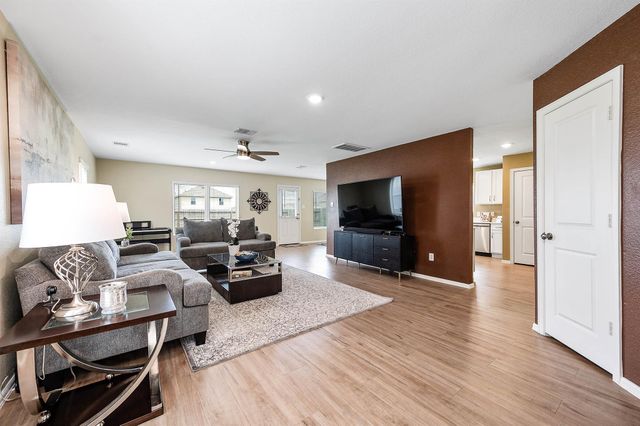 7323 Gorrion Drive, Katy, TX 77493