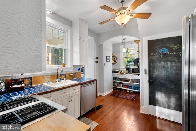 39308 LITTLE RIVER TPKE, Aldie, VA 20105