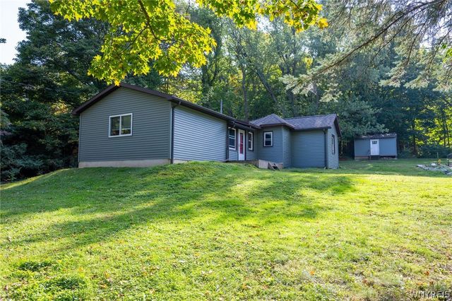 9005 Gowanda State Road, Eden, NY 14057