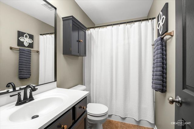 1608 Seward Road, Joliet, IL 60431