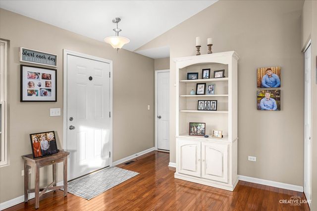 1608 Seward Road, Joliet, IL 60431