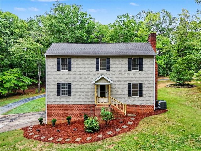 4462 Ridges Mountain Trail, Asheboro, NC 27205
