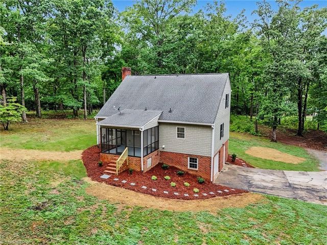 4462 Ridges Mountain Trail, Asheboro, NC 27205