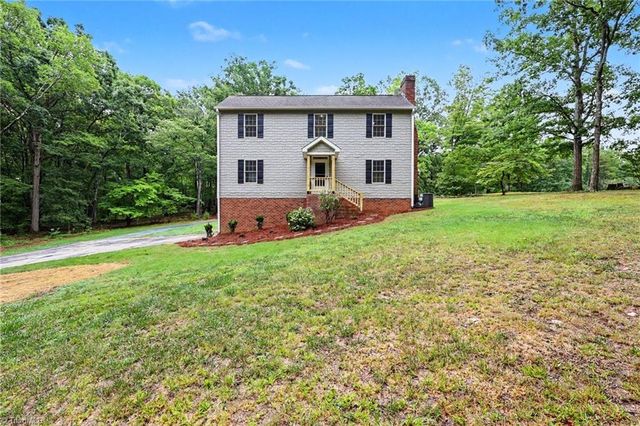 4462 Ridges Mountain Trail, Asheboro, NC 27205