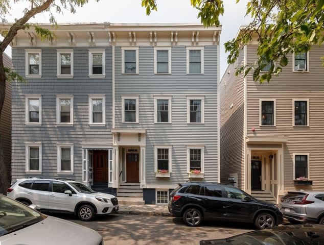 20 Mystic Street 2, Boston, MA 02129