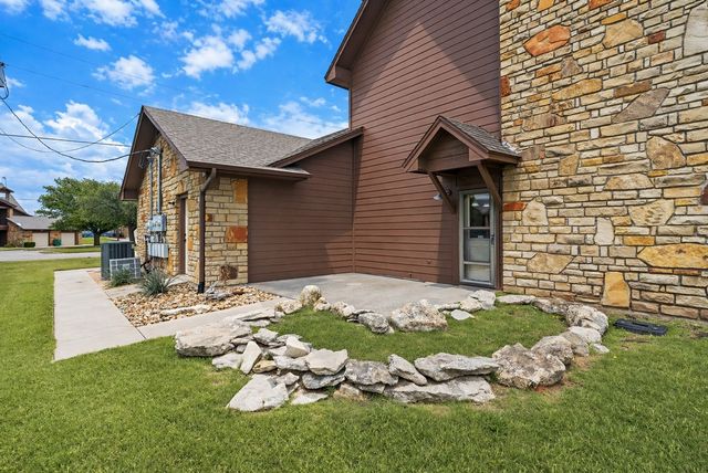 303 Eagle Point, Possum Kingdom Lake, TX 76449
