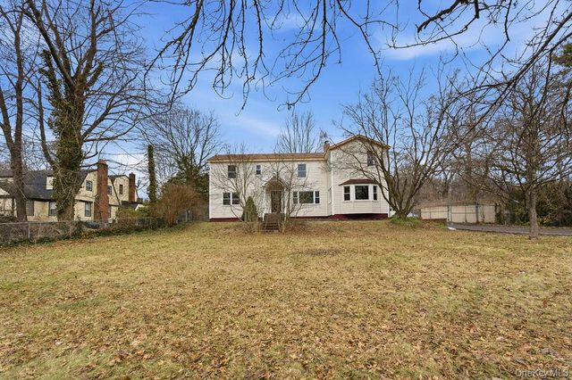 357 Deer Park Road, Dix Hills, NY 11746