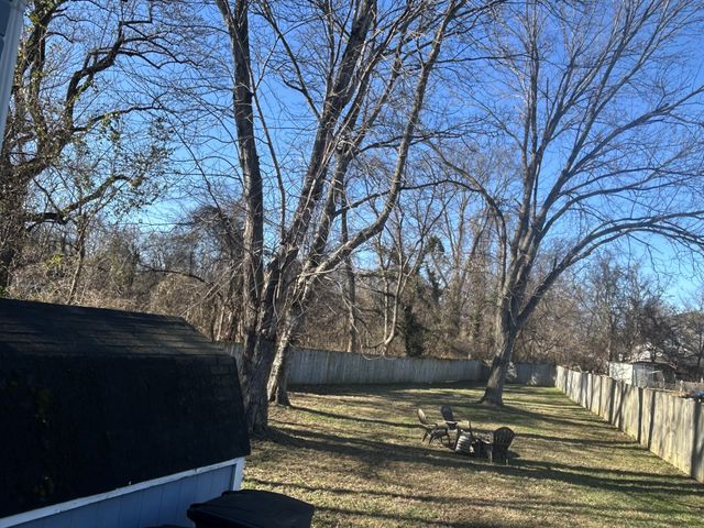 3207 Southlake Dr, Nashville, TN 37211