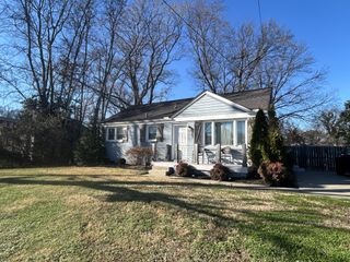 3207 Southlake Dr, Nashville, TN 37211