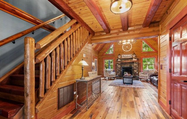 396 Laurel Wood Drive, Nancy, KY 42544