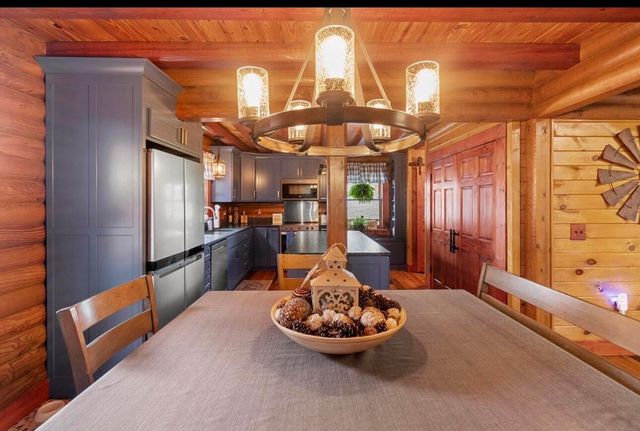 396 Laurel Wood Drive, Nancy, KY 42544