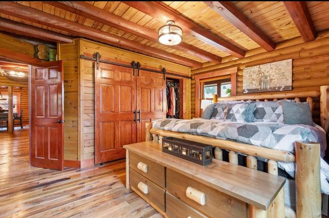 396 Laurel Wood Drive, Nancy, KY 42544