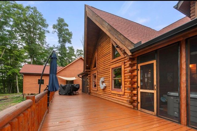 396 Laurel Wood Drive, Nancy, KY 42544