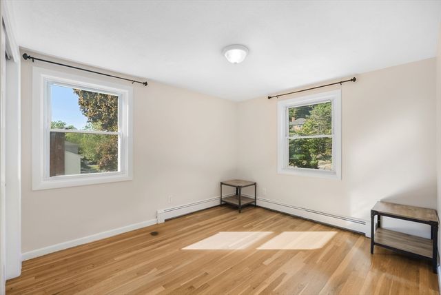 221 Totten Pond Rd, Waltham, MA 02451