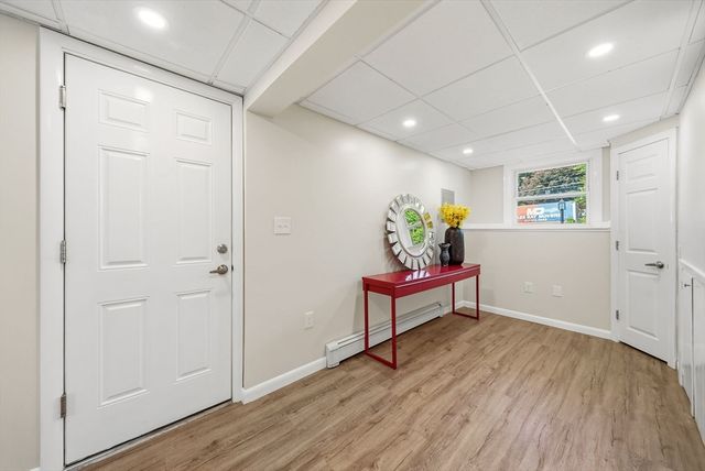 221 Totten Pond Rd, Waltham, MA 02451