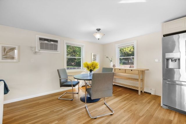 221 Totten Pond Rd, Waltham, MA 02451