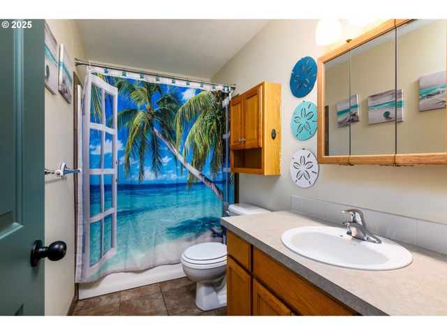 291 Metzger Rd, Carson, WA 98610