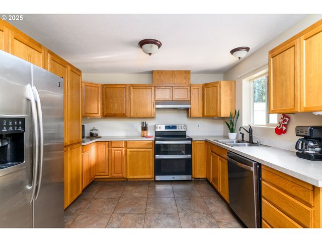 291 Metzger Rd, Carson, WA 98610