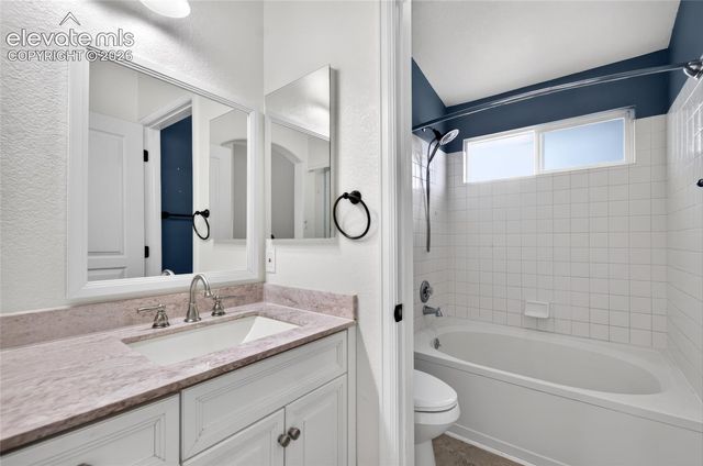 4550 Star Ridge Drive, Colorado Springs, CO 80916