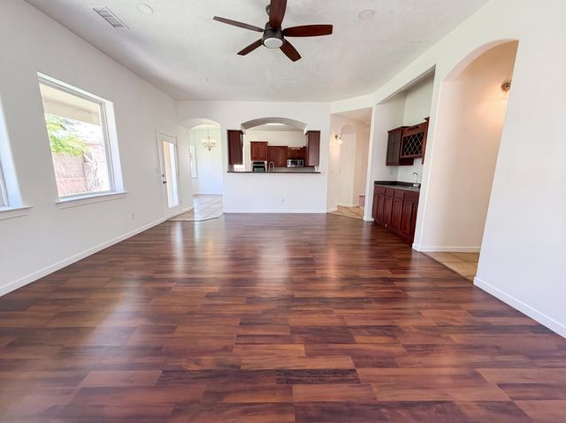 1313 Reynosa Loop SE, Rio Rancho, NM 87124