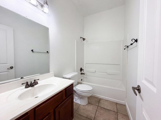 1313 Reynosa Loop SE, Rio Rancho, NM 87124