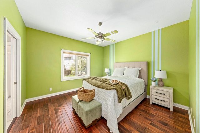 W251S5204 Poppy Fields ROAD, Waukesha, WI 53189