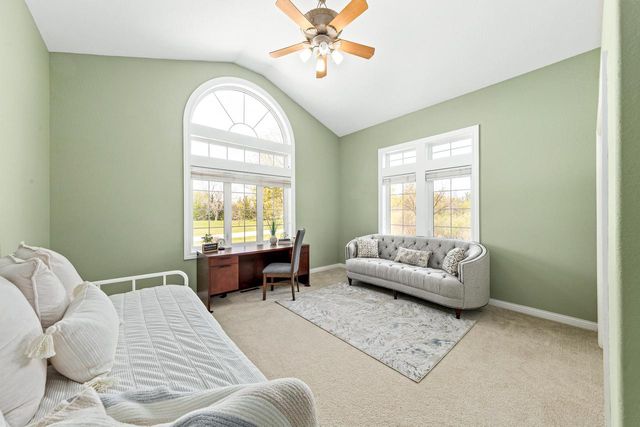 W251S5204 Poppy Fields ROAD, Waukesha, WI 53189
