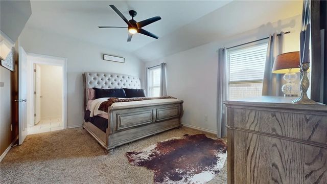 9410 English Oak Dr, Corpus Christi, TX 78410