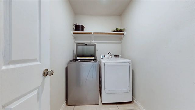 9410 English Oak Dr, Corpus Christi, TX 78410