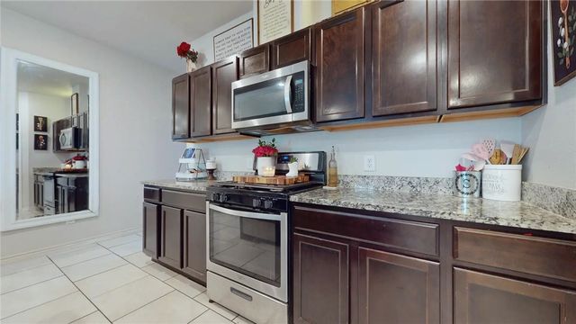 9410 English Oak Dr, Corpus Christi, TX 78410