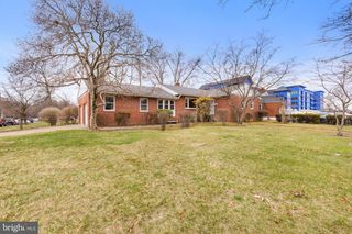 1205 PARKWAY AVE, Ewing, NJ 08628