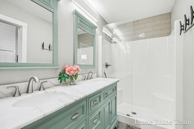 11560 84th Avenue, Allendale, MI 49401