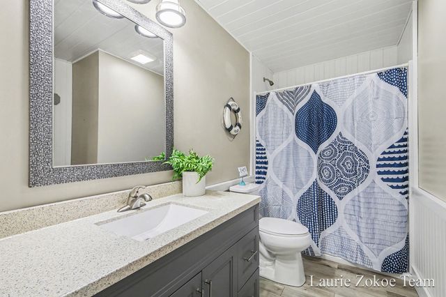 11560 84th Avenue, Allendale, MI 49401