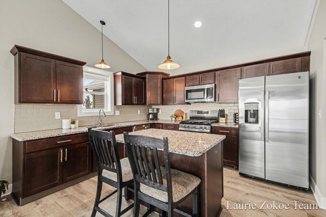 11560 84th Avenue, Allendale, MI 49401