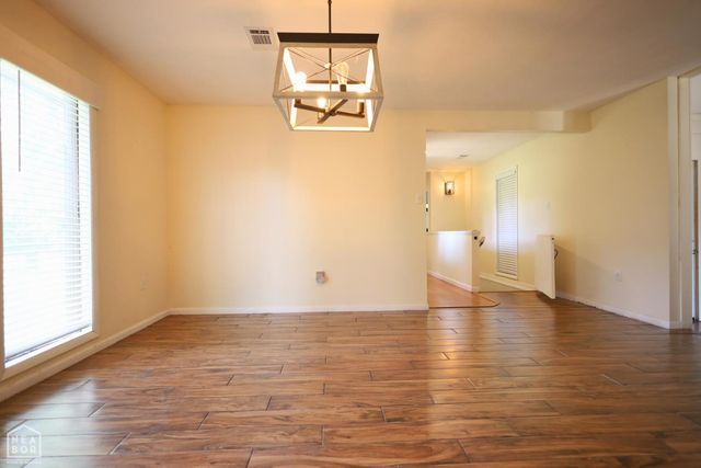 2700 Spring Valley Drive, Jonesboro, AR 72404