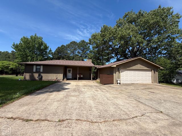 2700 Spring Valley Drive, Jonesboro, AR 72404
