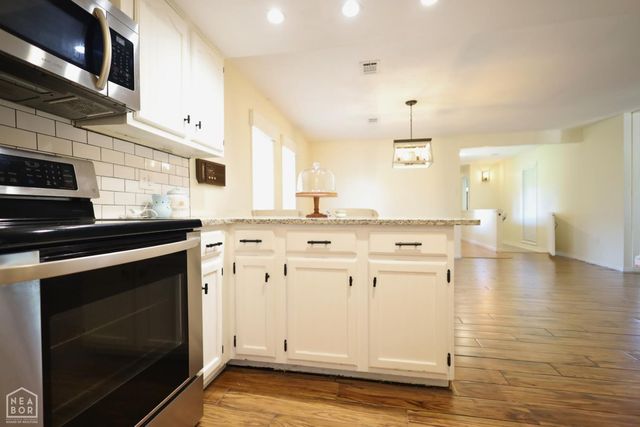 2700 Spring Valley Drive, Jonesboro, AR 72404