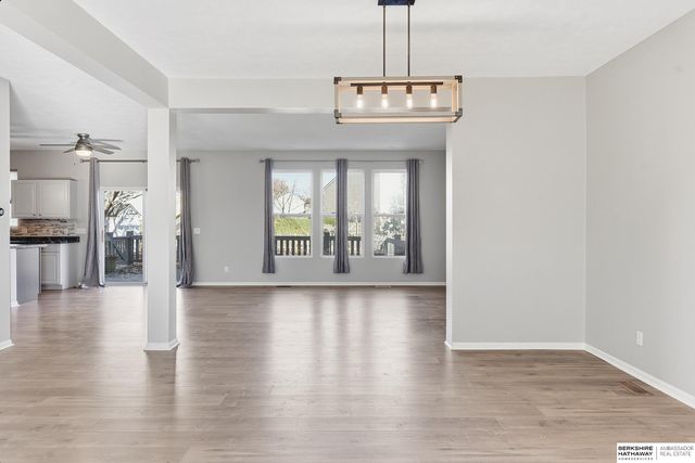 16270 Patrick Avenue, Omaha, NE 68116