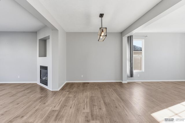 16270 Patrick Avenue, Omaha, NE 68116