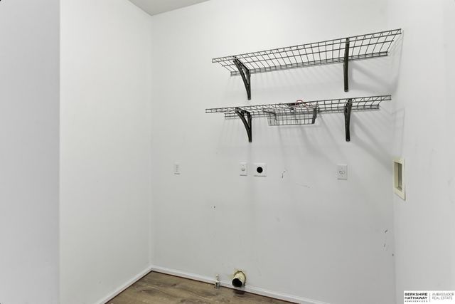 16270 Patrick Avenue, Omaha, NE 68116