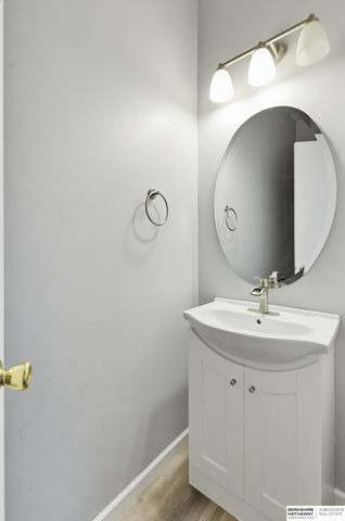 16270 Patrick Avenue, Omaha, NE 68116